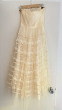 Load image into Gallery viewer, Vintage 1950s ivory tulle cupcake dress