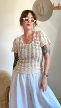 Load image into Gallery viewer, Vintage crochet top