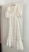 Load image into Gallery viewer, Vintage cotton lace dress