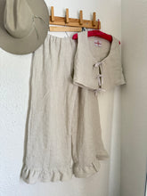 Load image into Gallery viewer, Signature Collection-linen beige stripe