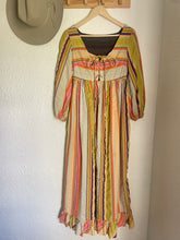 Load image into Gallery viewer, Vintage striped tie dress