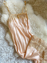 Load image into Gallery viewer, 1930s hand dyed silk slip dress