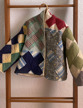 Load image into Gallery viewer, Signature Collection-Quilted toddler coat 4T/5T