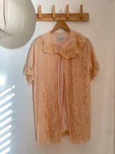 Load image into Gallery viewer, Vintage 1960s lace top