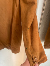 Load image into Gallery viewer, Vintage 70s suede blazer