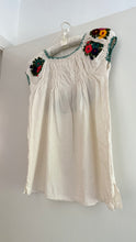 Load image into Gallery viewer, Vintage embroidered top