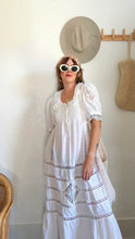 Load image into Gallery viewer, Vintage cotton lace dress