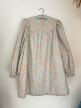 Load image into Gallery viewer, Signature Collection-Tie puff sleeve dress