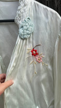 Load image into Gallery viewer, Vintage silk embroidered jacket
