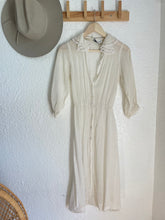 Load image into Gallery viewer, Vintagw Swiss dot collared dress