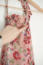 Load image into Gallery viewer, Vintage halter dress