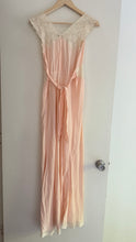 Load image into Gallery viewer, Vintage 1930s pink gown