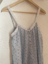 Load image into Gallery viewer, Vintage cotton floral dress