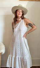 Load image into Gallery viewer, Vintage lace ruffle dress