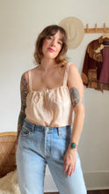 Load image into Gallery viewer, Antique silk step in