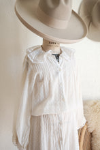 Load image into Gallery viewer, Vintagw Swiss dot collared dress