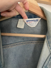Load image into Gallery viewer, Vintage Wrangler denim jacket