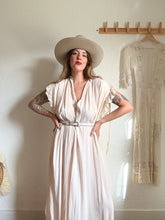 Load image into Gallery viewer, Vintage 1930s dress