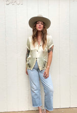 Load image into Gallery viewer, Vintage 40s satin top-mint satin