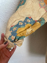 Load image into Gallery viewer, Signature Collection-Grandmothers flower garden quilt coat