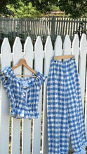 Load image into Gallery viewer, Signature collection- blue and white cottage set TOP
