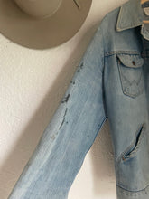 Load image into Gallery viewer, Vintage Wrangler denim jacket