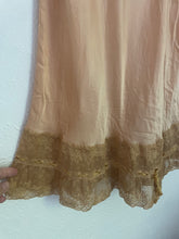 Load image into Gallery viewer, 1930s hand dyed silk slip dress