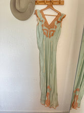 Load image into Gallery viewer, 1930s silk gown