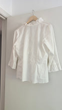 Load image into Gallery viewer, Vintage ruffle top