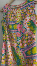Load image into Gallery viewer, Vintage 1960s mini dress