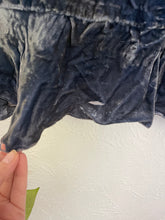 Load image into Gallery viewer, 1920s velvet jacket