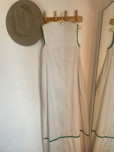 Load image into Gallery viewer, Vintage 70s applique dress