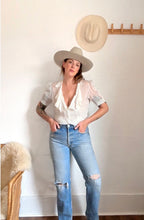 Load image into Gallery viewer, Vintage 80s/90s 501 Levis