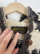 Load image into Gallery viewer, Vintage wool hooded cardigan