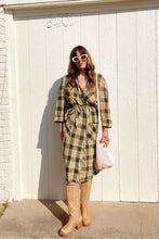 Load image into Gallery viewer, Vintage plaid robe / dress