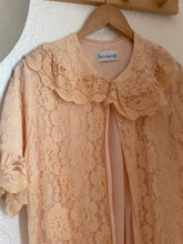 Load image into Gallery viewer, Vintage 1960s lace top