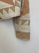 Load image into Gallery viewer, Vintage quilt coat