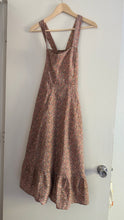 Load image into Gallery viewer, Vintage 70s floral dress