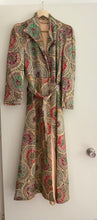 Load image into Gallery viewer, 1930s Sandora kaleidoscope dressing gown / robe
