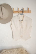 Load image into Gallery viewer, Vintage vest top
