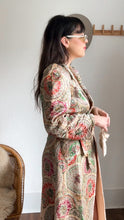 Load image into Gallery viewer, 1930s Sandora kaleidoscope dressing gown / robe