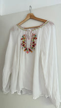 Load image into Gallery viewer, Vintage white embroidered top