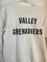 Load image into Gallery viewer, Vintage Sweatshirt