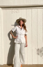 Load image into Gallery viewer, Vintage 70s embroidered flower shirt