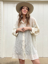 Load image into Gallery viewer, Vintage metallic thread blouse