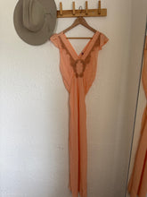 Load image into Gallery viewer, Vintage 1930s pink gown