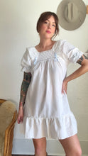 Load image into Gallery viewer, Vintage puff sleeve cotton dress