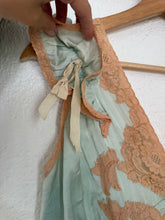 Load image into Gallery viewer, 1930s silk gown