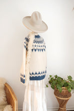 Load image into Gallery viewer, Vintage wool sweater