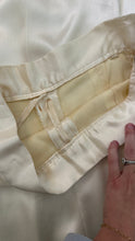Load image into Gallery viewer, vintage 1940s satin pants
